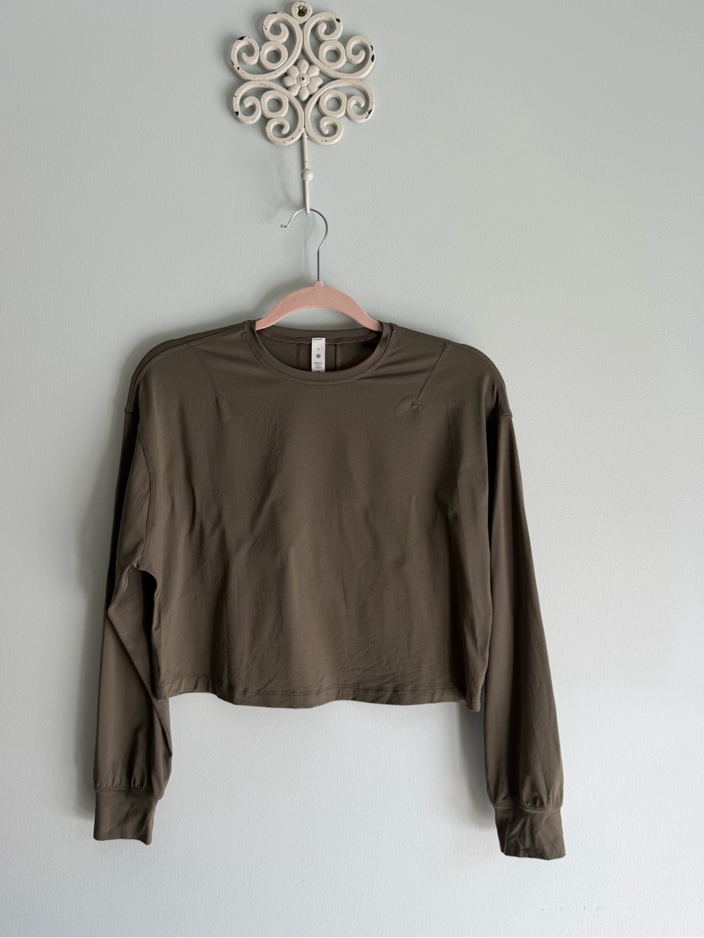 Lululemon Long-Sleeve Cropped Tee Olive Green Sz 4